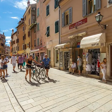 Luxury Fabris Apartamento *