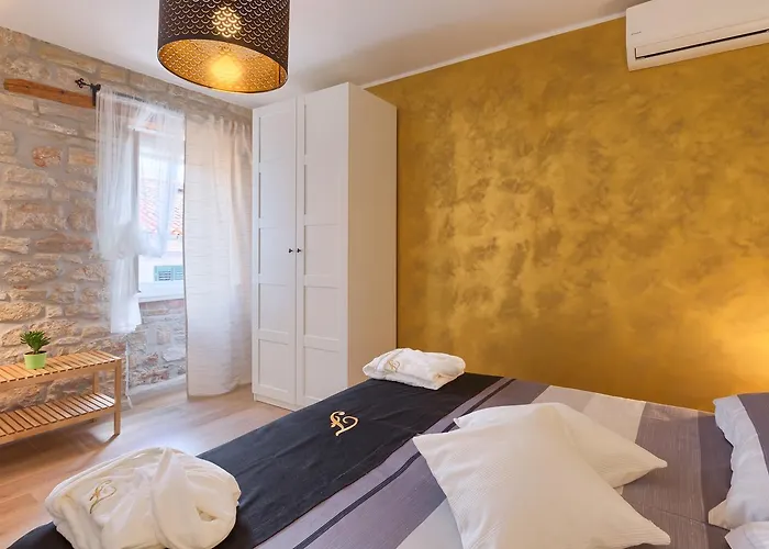Luxury Fabris *